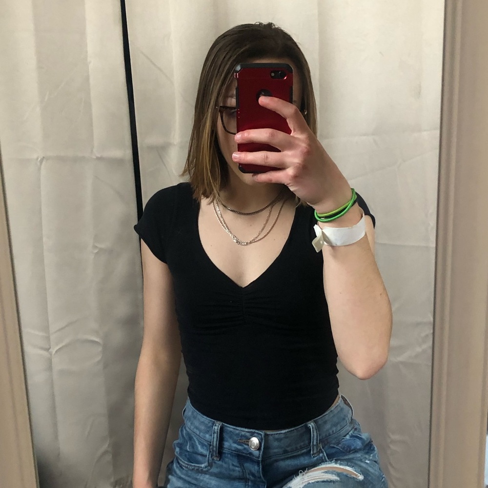 Brandy Melville black top